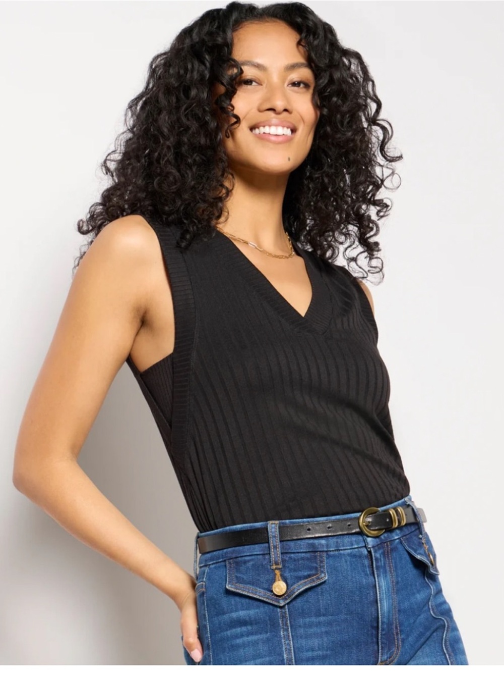 NWT Evereve Sarina V-neck Ribbed Tank Women